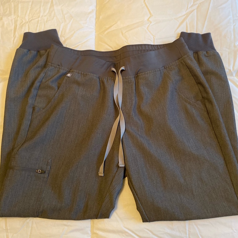 Figs Zamora Joggers Size M - Worn twice!